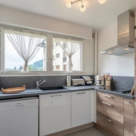 2 Pieces A Megeve, Balcon Au Sud, Proche Centre - Fr-1-453-54 מגב